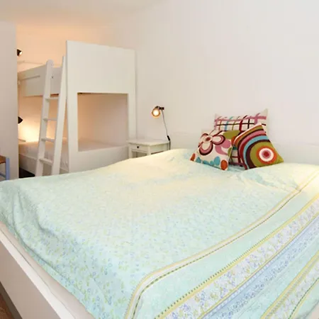 Sechs In Ostseebad By Interhome * 宾茨